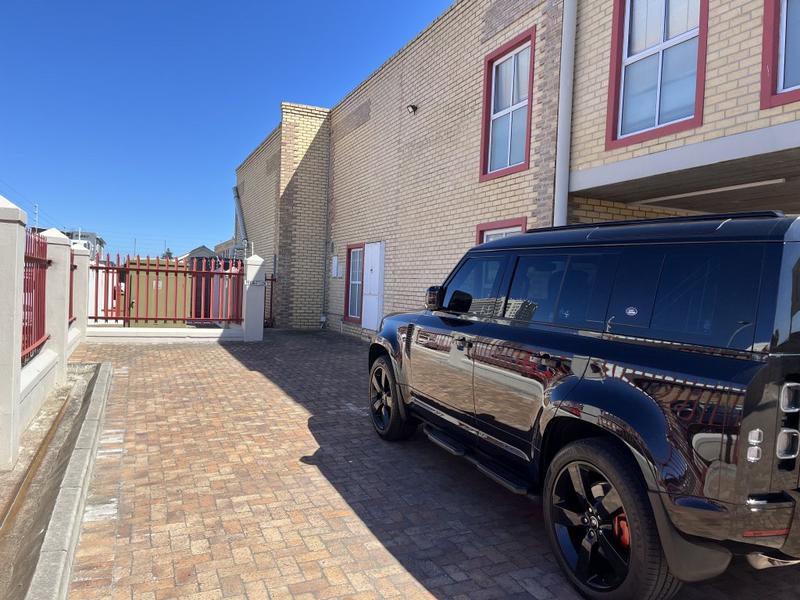 To Let commercial Property for Rent in Montague Gardens Western Cape